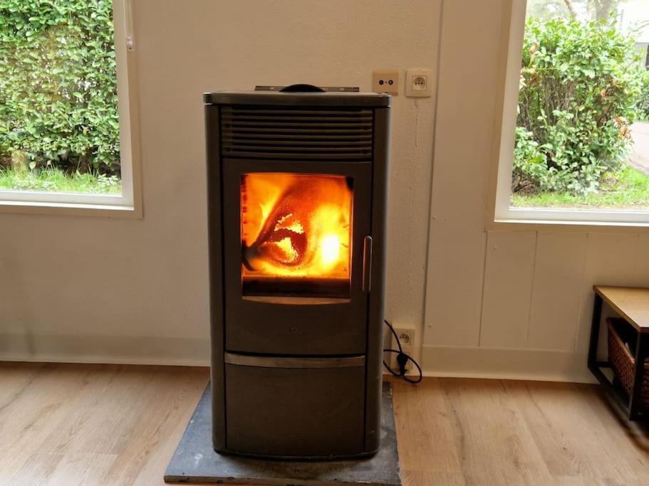 3 Bedroom Chalet On Camping Gt Balen Buitenkant foto
